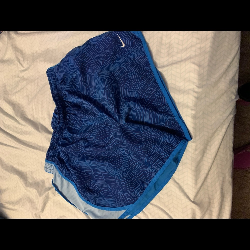 Girls XL Nike running shorts